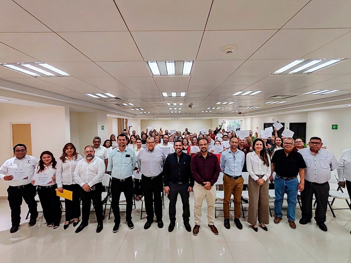 CETE y SEMSyS fortalecen la capacitación del personal educativo con curso de Excel Intermedio.